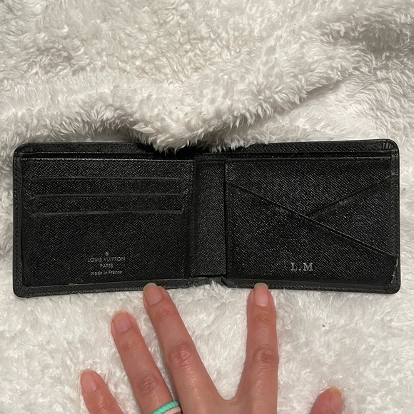 Louis Vuitton Multiple Wallet - Grey - Picture 4 of 16